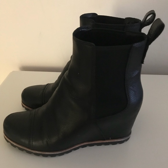 ugg wedge boot pax